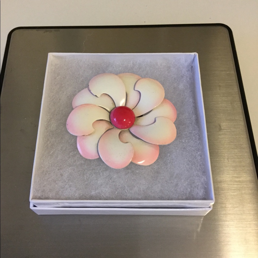 Pink flower pin 1970s over 2” Stand out!